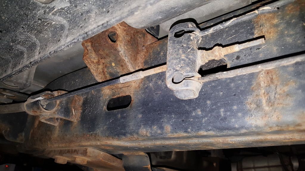 Brake lines hanging Chevrolet Colorado & GMC Canyon Forum